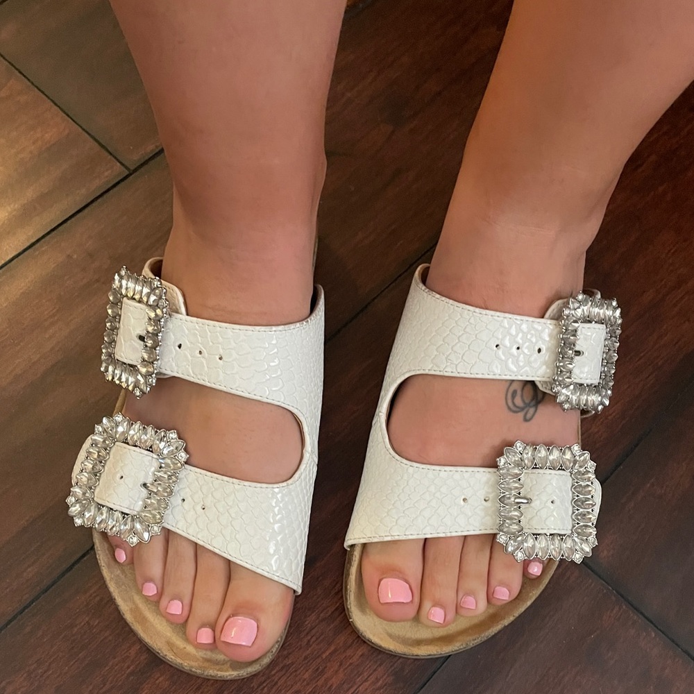 Steve madden Birkenstock style sandals